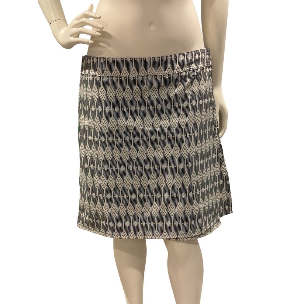 Rip Skirt Hawaii Wrap Skirt Size L Tan Black Geometric Print Beach Swim Coverup